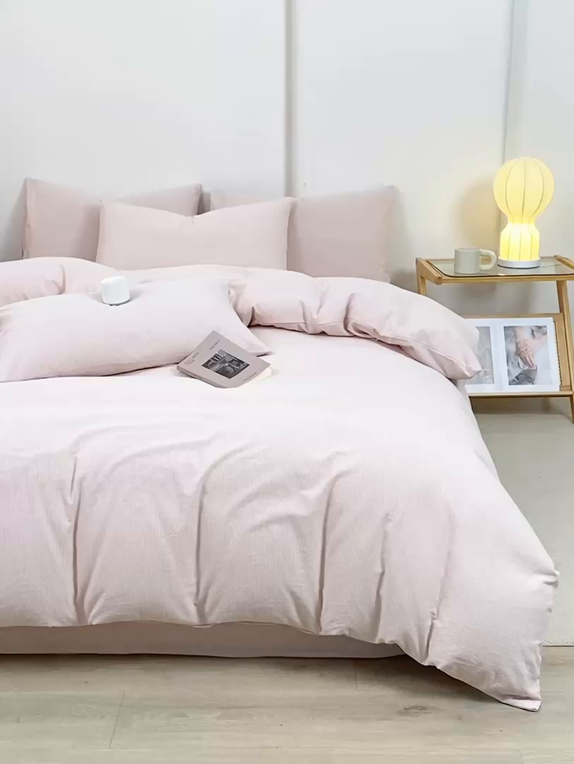 91家纺网 家纺一手货源 找家纺 润肤居 2025新款全棉色织水洗棉系列四件套 细条纹-豆沙