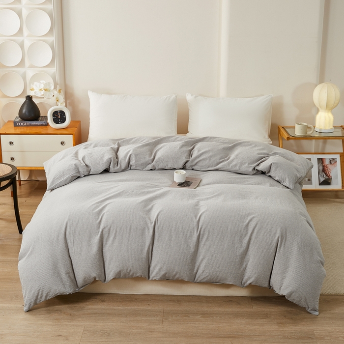 91家纺网 家纺一手货源 找家纺 润肤居 2025新款全棉色织水洗棉系列四件套 细条纹-灰