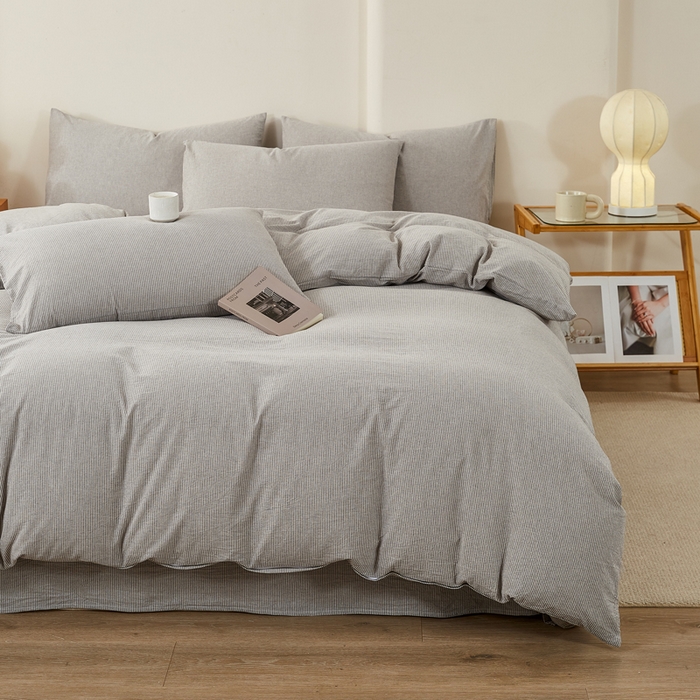 91家纺网 家纺一手货源 找家纺 润肤居 2025新款全棉色织水洗棉系列四件套 细条纹-灰