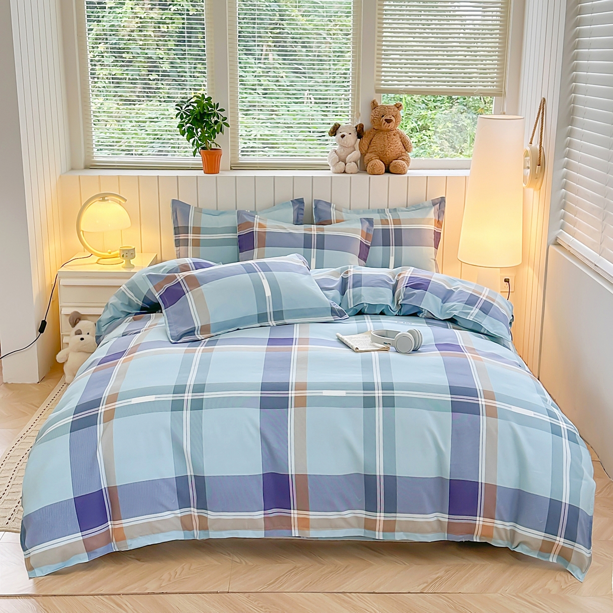 91家纺网 家纺一手货源 找家纺 简冠家纺 2025新款印花植物羊绒磨毛四件套 彩韵