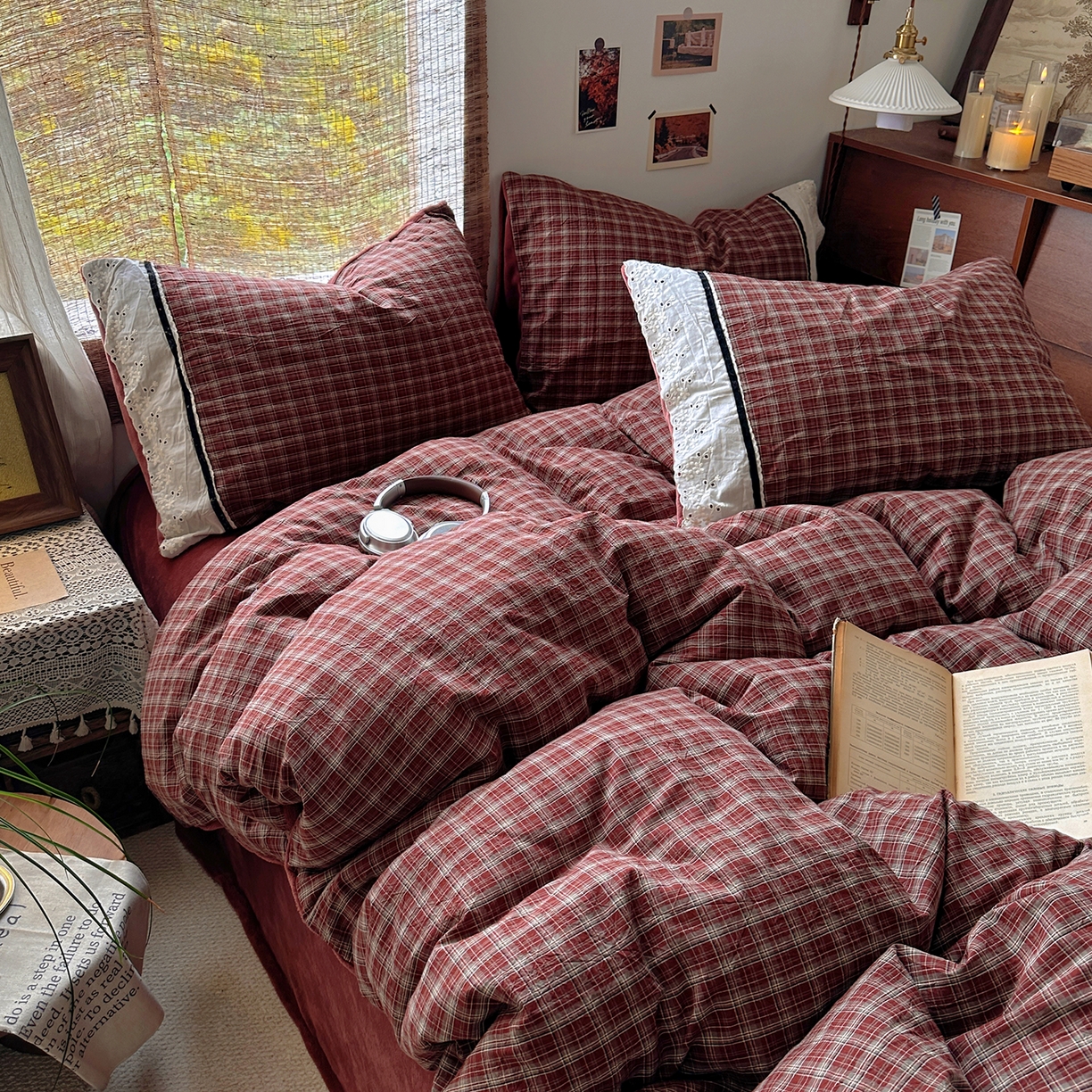 91家纺网 家纺一手货源 找家纺 花漾家居 2025新款无印风格条全棉纯棉色织水洗棉拼牛奶绒套件学生宿舍被套三件套四件套 北辰红