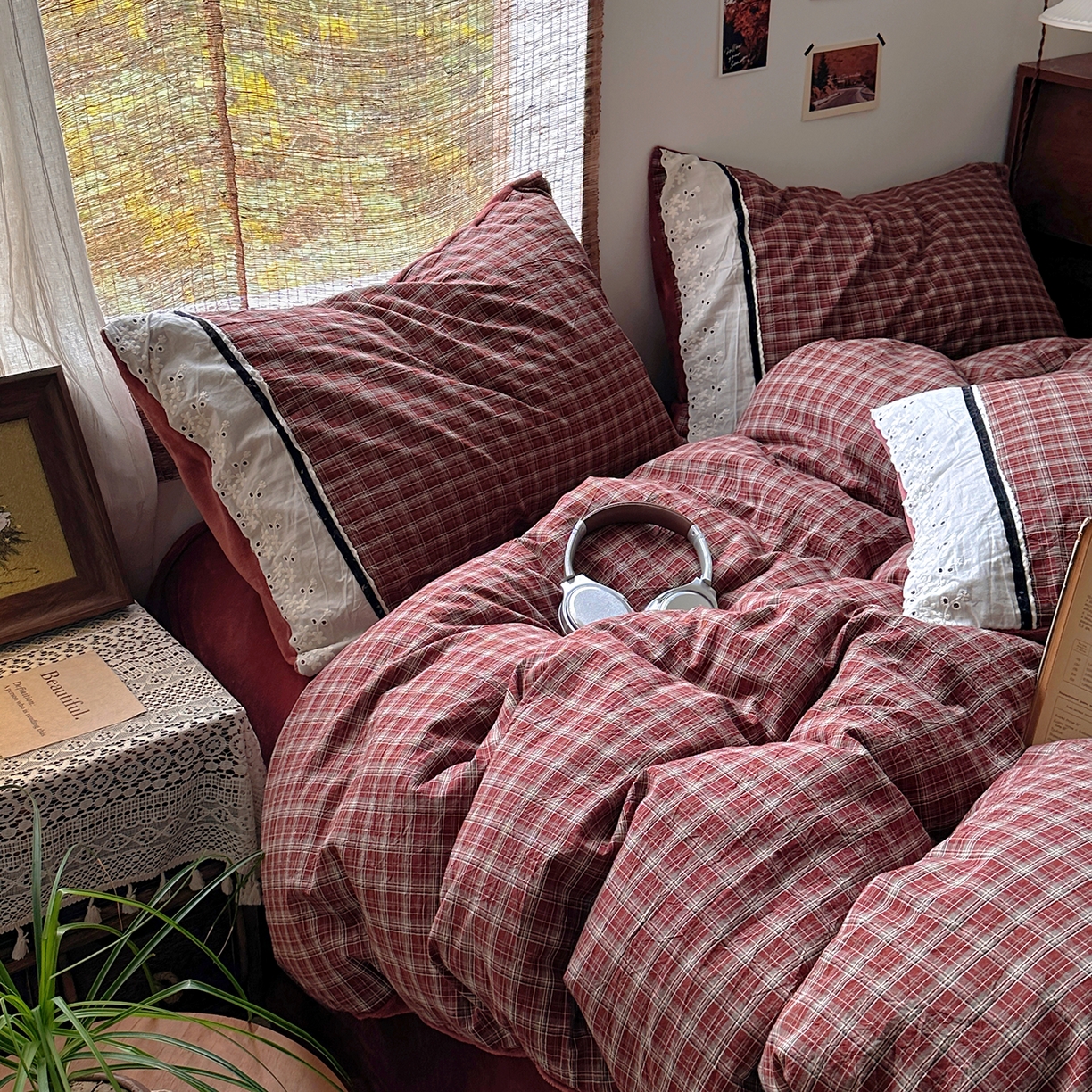 91家纺网 家纺一手货源 找家纺 花漾家居 2025新款无印风格条全棉纯棉色织水洗棉拼牛奶绒套件学生宿舍被套三件套四件套 北辰红