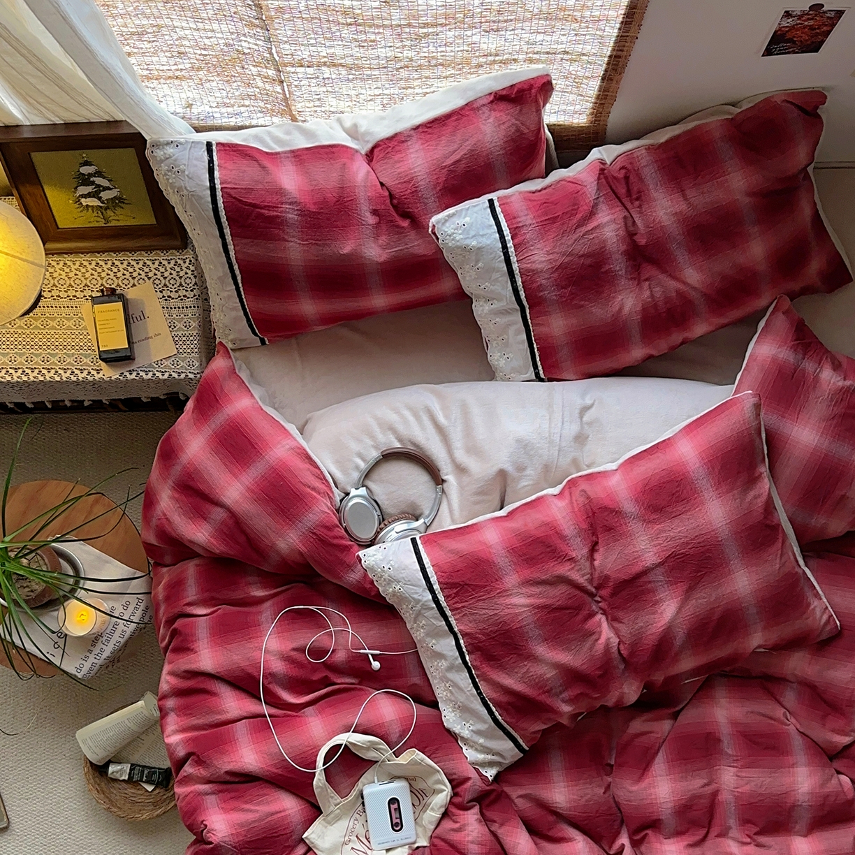 91家纺网 家纺一手货源 找家纺 花漾家居 2025新款无印风格条全棉纯棉色织水洗棉拼牛奶绒套件学生宿舍被套三件套四件套 莫奈红