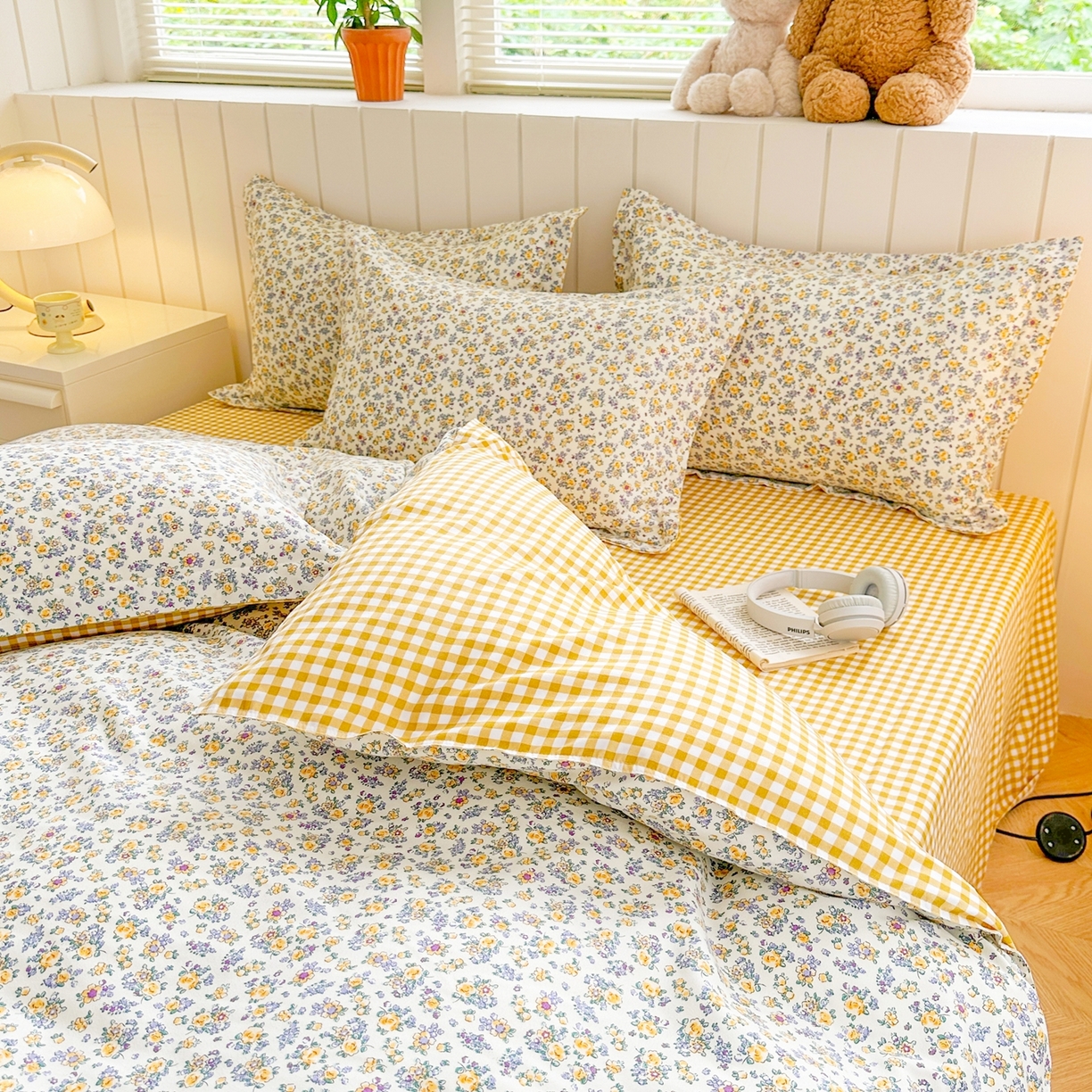 91家纺网 家纺一手货源 找家纺 简冠家纺 2025新款印花植物羊绒磨毛四件套 花野仙踪