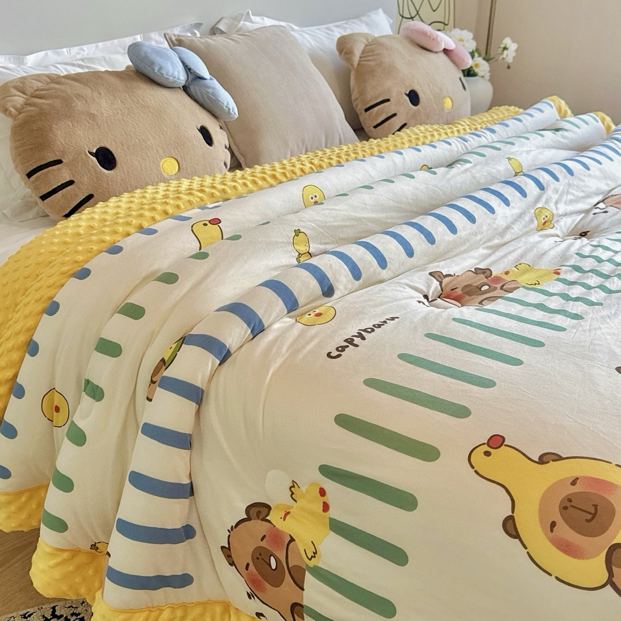 91家纺网 家纺一手货源 找家纺 兜米家居 2025新品秋冬母婴针织豆豆绒被纯手工包边卡通立体豆豆绒保暖被子被芯 巴拉小熊