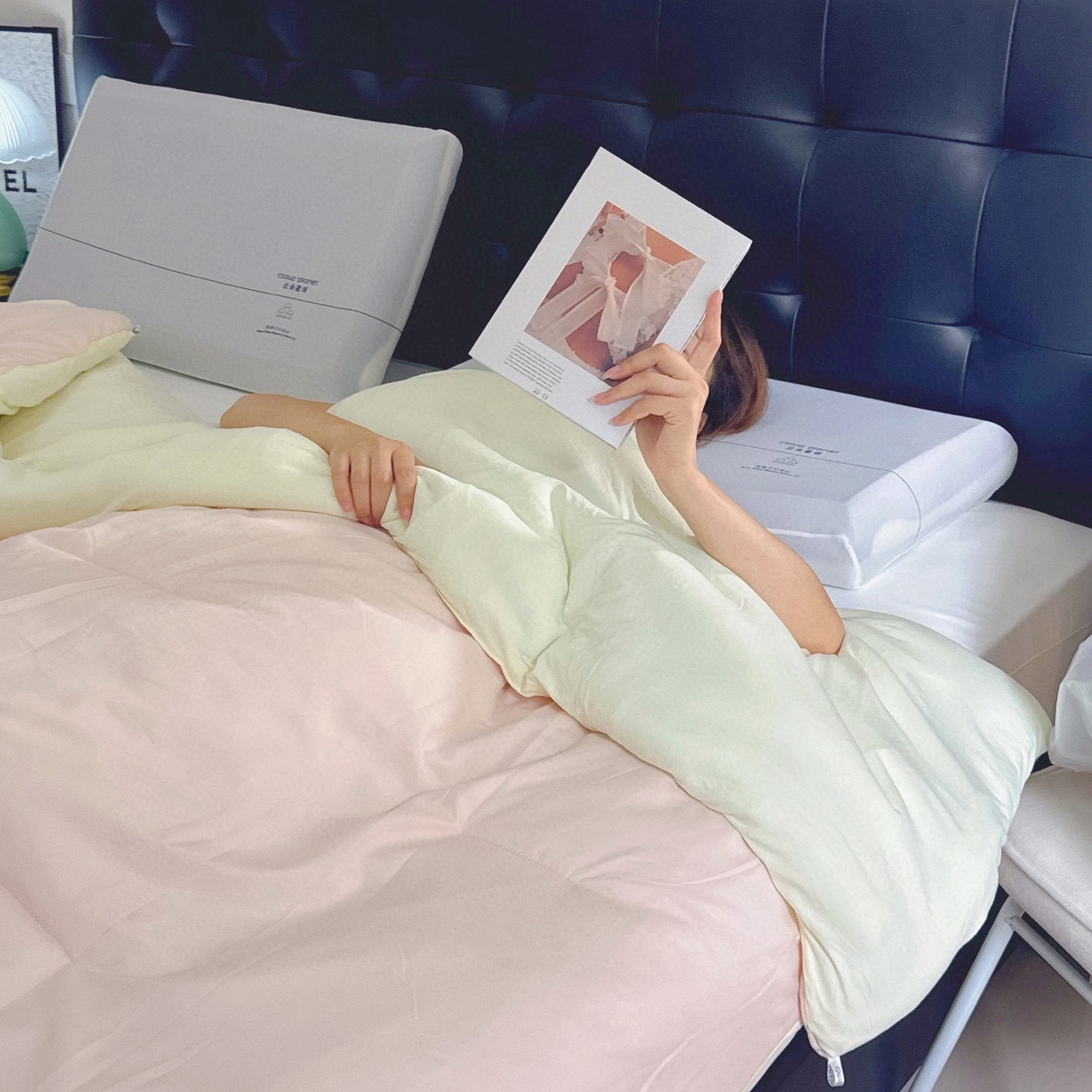 91家纺网 家纺一手货源 找家纺 兜米家居 2025新款某朵酒店同款秋冬保暖深睡控温被芯一体绗缝（不可拆卸） 温馨粉