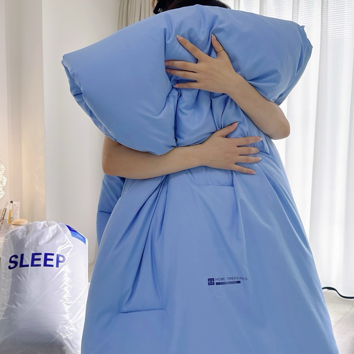 91家纺网 家纺一手货源 找家纺 兜米家居 2025新款某朵酒店同款秋冬保暖深睡控温被芯一体绗缝（不可拆卸） 天晴蓝