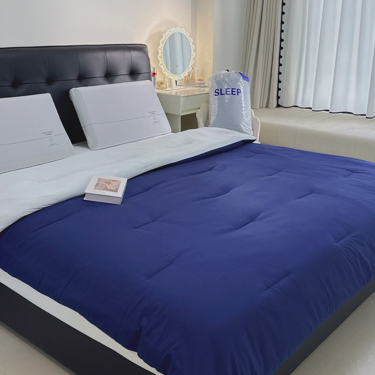 91家纺网 家纺一手货源 找家纺 兜米家居 2025新款某朵酒店同款秋冬保暖深睡控温被芯一体绗缝（不可拆卸） 深邃蓝