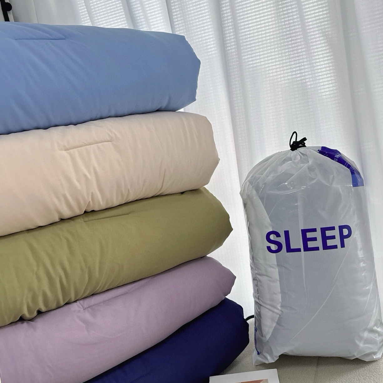 91家纺网 家纺一手货源 找家纺 兜米家居 2025新款某朵酒店同款秋冬保暖深睡控温被芯一体绗缝（不可拆卸） 深邃蓝