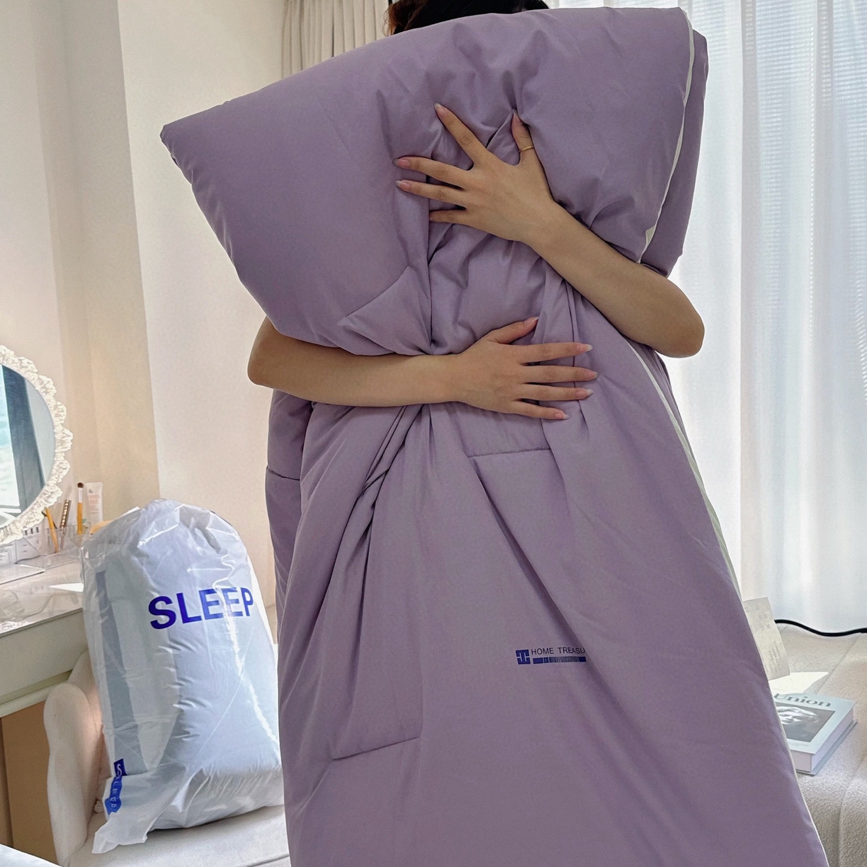 91家纺网 家纺一手货源 找家纺 兜米家居 2025新款某朵酒店同款秋冬保暖深睡控温被芯一体绗缝（不可拆卸） 气质紫