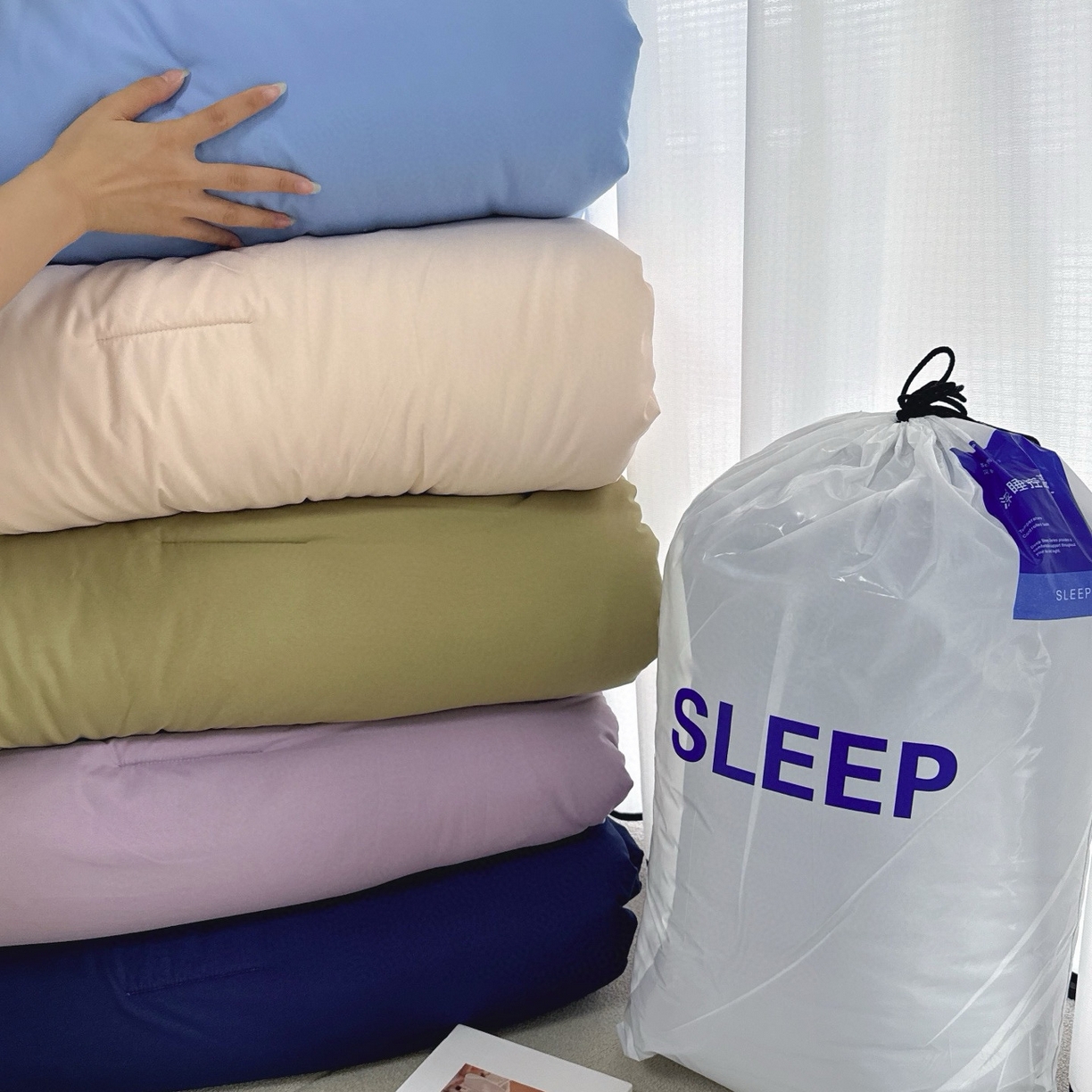 91家纺网 家纺一手货源 找家纺 兜米家居 2025新款某朵酒店同款秋冬保暖深睡控温被芯一体绗缝（不可拆卸） 气质紫