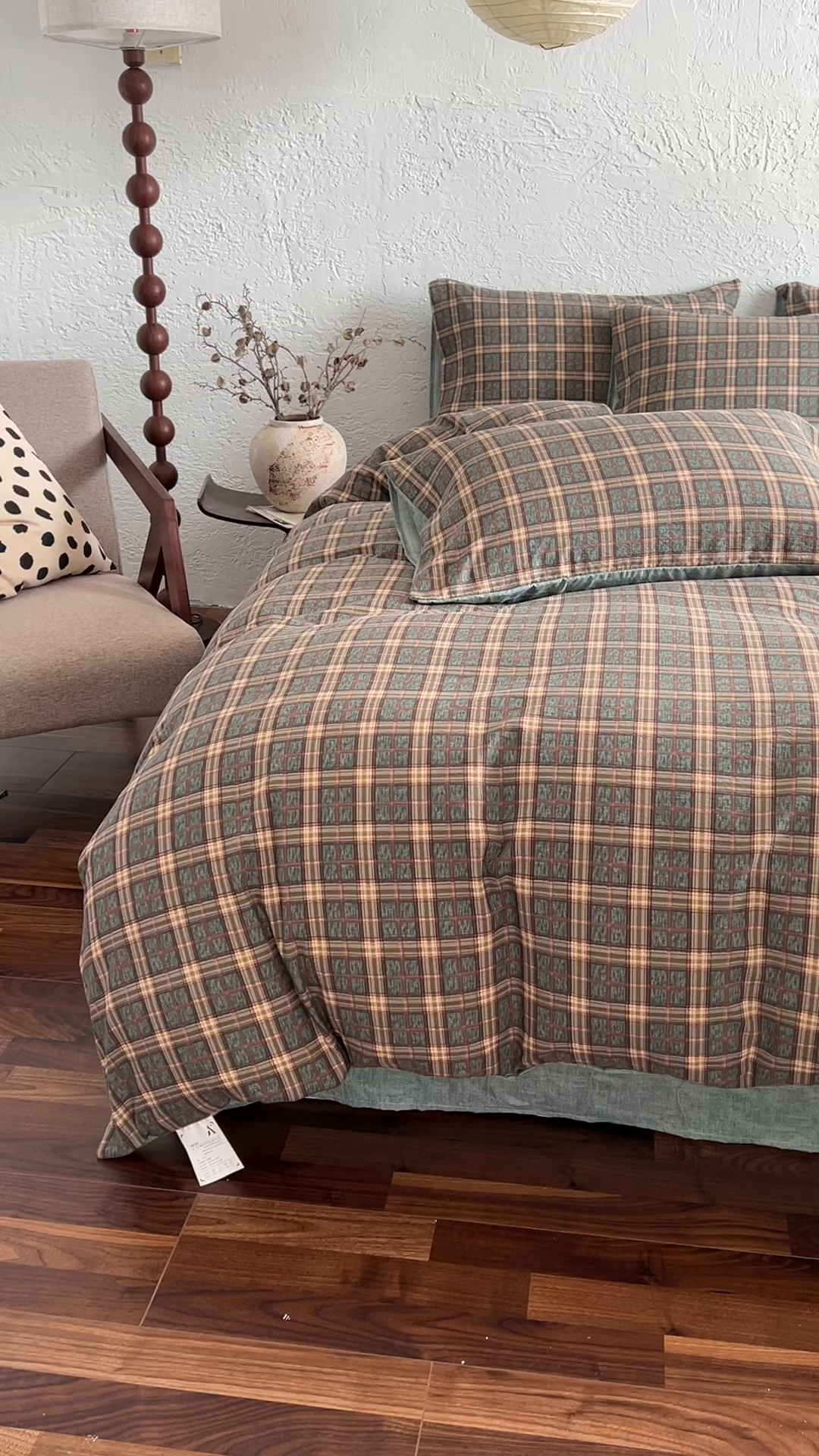 91家纺网 家纺一手货源 找家纺 灿哈家纺 2025新款高克重复古风亚麻原麻水洗棉四件套-风格二 木几小格