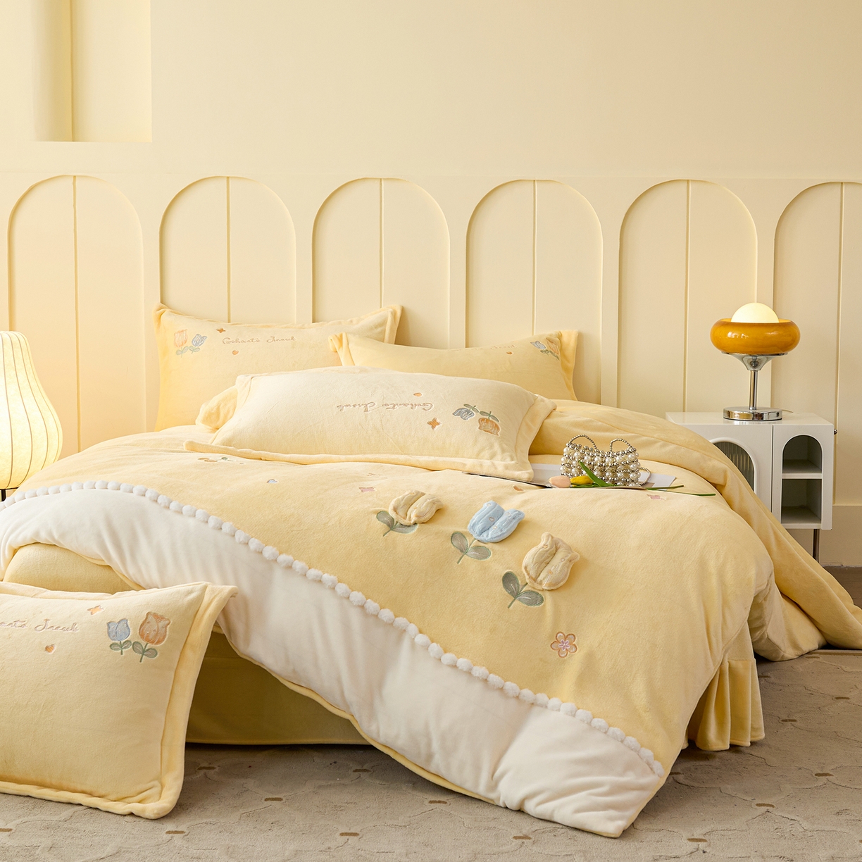 91家纺网 家纺一手货源 找家纺 （总）合欢 2025新款A类兔毛抽条绒床裙水晶绒床垫保护罩牛奶绒床垫床单罩