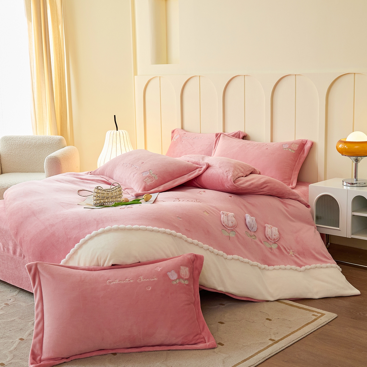 91家纺网 家纺一手货源 找家纺 合欢（原天一阁） 2025新款A类高克重全消光韩版牛奶绒刺绣四件套-郁金香 郁金香-豆沙