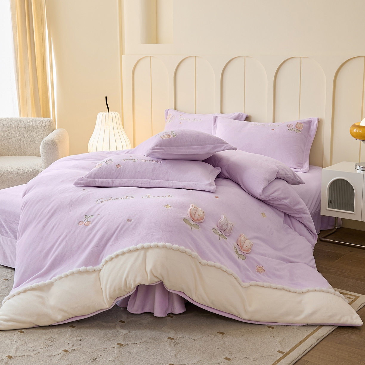 91家纺网 家纺一手货源 找家纺 合欢（原天一阁） 2025新款A类高克重全消光韩版牛奶绒刺绣四件套-郁金香 郁金香-优雅紫