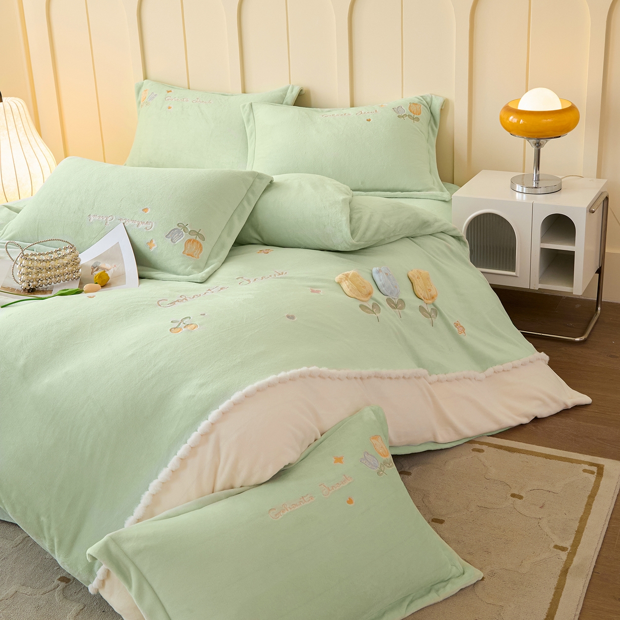 91家纺网 家纺一手货源 找家纺 合欢（原天一阁） 2025新款A类高克重全消光韩版牛奶绒刺绣四件套-郁金香 郁金香-嫩绿