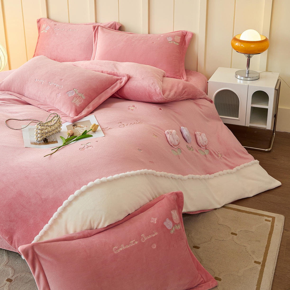 91家纺网 家纺一手货源 找家纺 合欢（原天一阁） 2025新款A类高克重全消光韩版牛奶绒刺绣四件套-郁金香 郁金香-豆沙