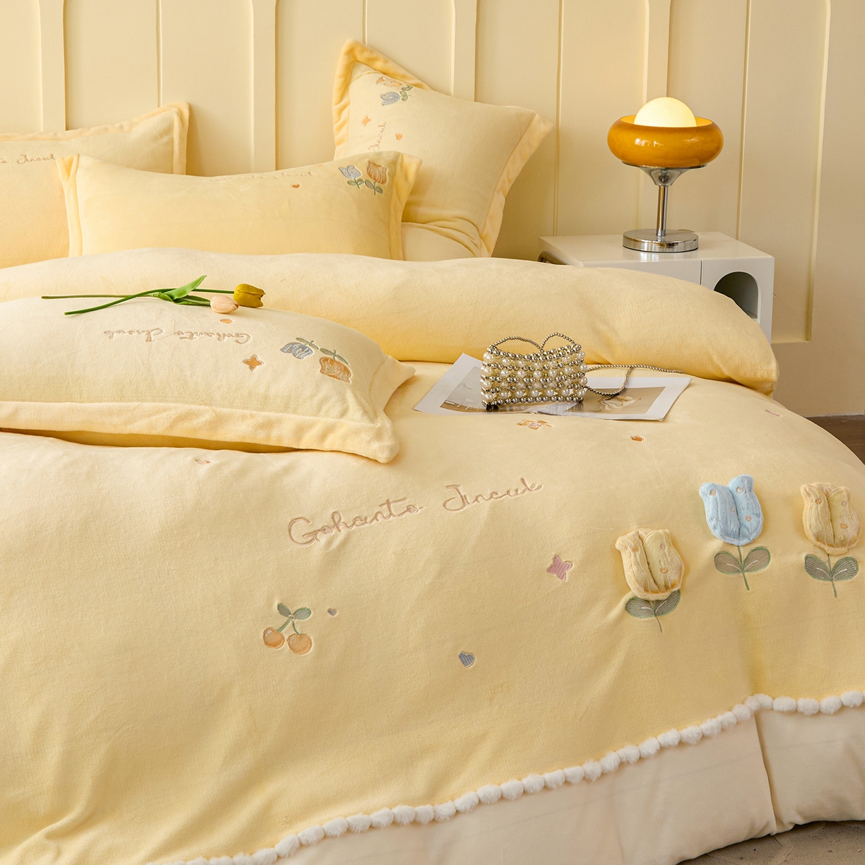 91家纺网 家纺一手货源 找家纺 合欢（原天一阁） 2025新款A类高克重全消光韩版牛奶绒刺绣四件套-郁金香 郁金香-奶油黄