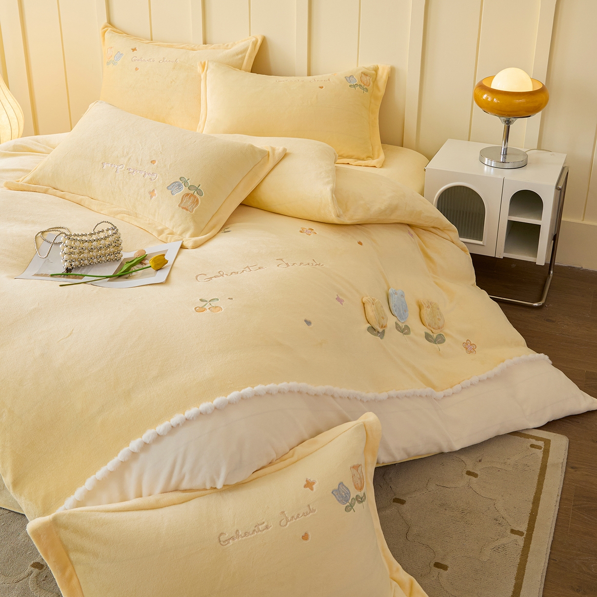 91家纺网 家纺一手货源 找家纺 合欢（原天一阁） 2025新款A类高克重全消光韩版牛奶绒刺绣四件套-郁金香 郁金香-奶油黄