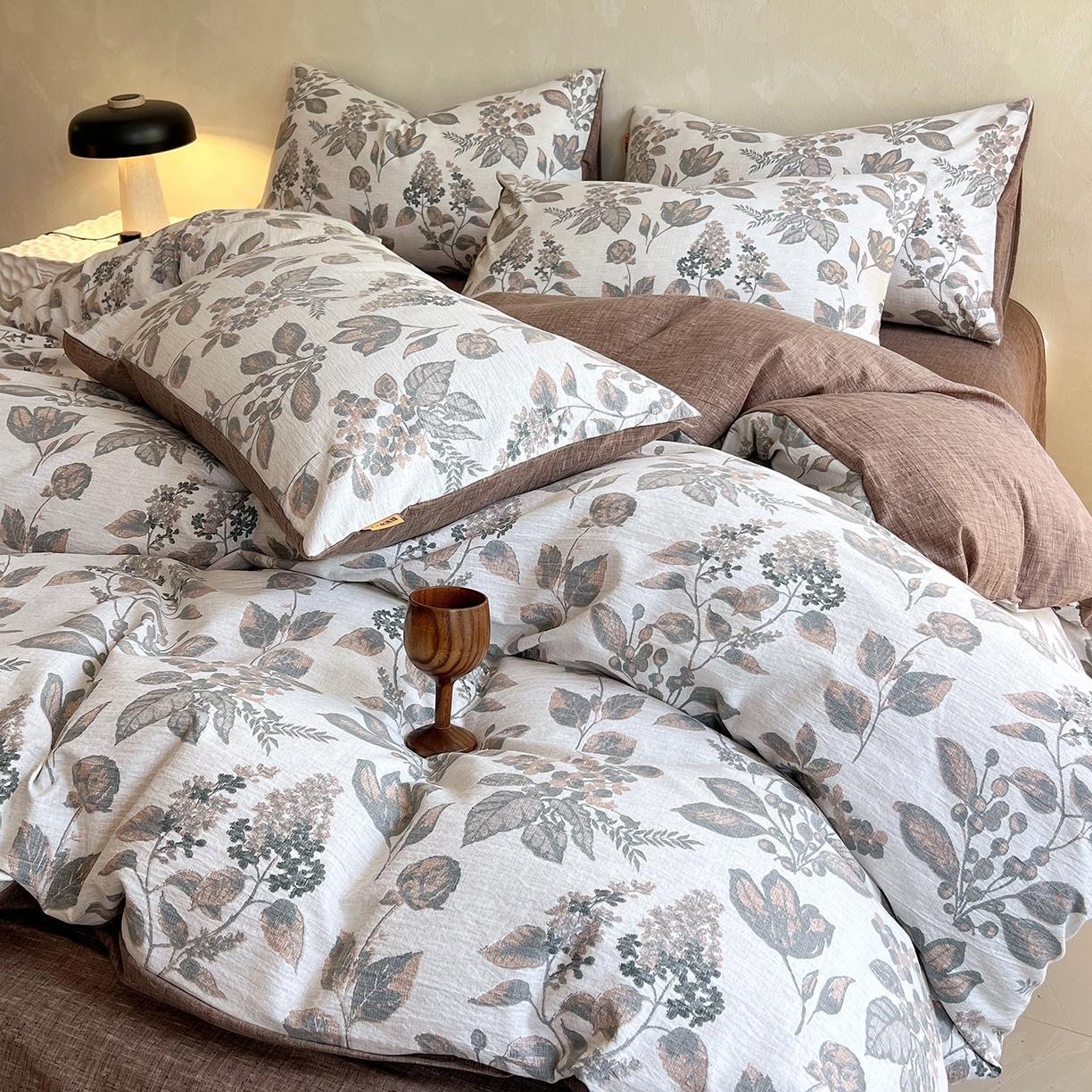 灿哈家纺 2025新款高克重复古风亚麻原麻水洗棉四件套-风格三 绚烂