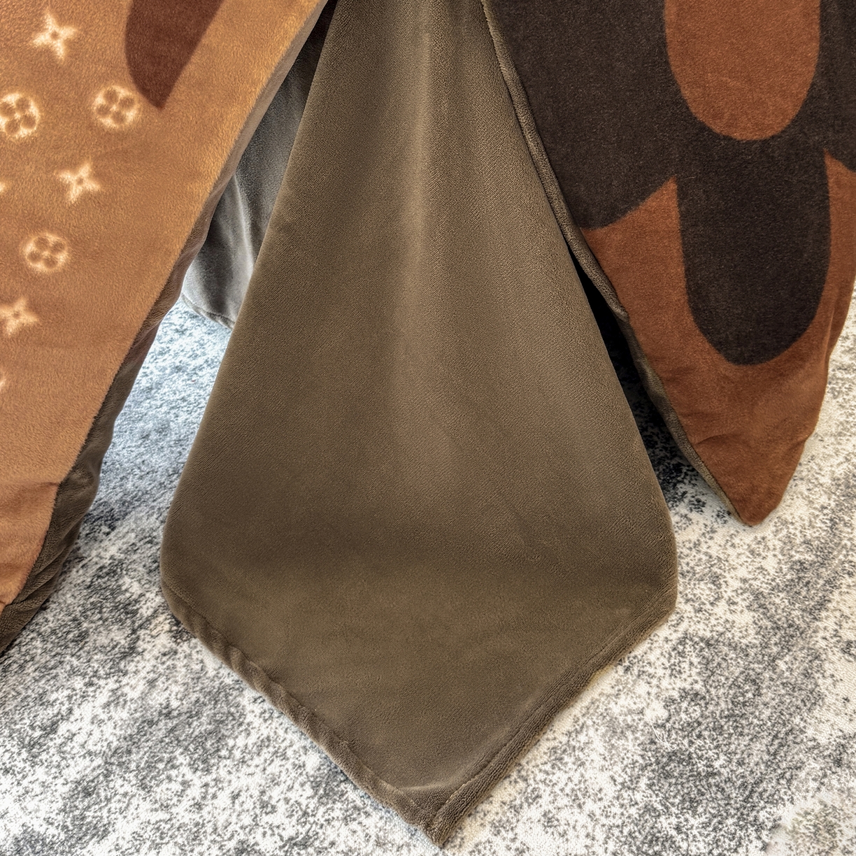 91家纺网 家纺一手货源 找家纺 （总）奥汀洛家纺 2025新款数码印花獭兔绒牛奶绒加厚四件套