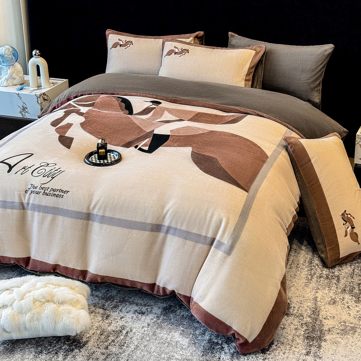 91家纺网 家纺一手货源 找家纺 奥汀洛家纺 2025新款数码印花獭兔绒牛奶绒加厚四件套 罗马