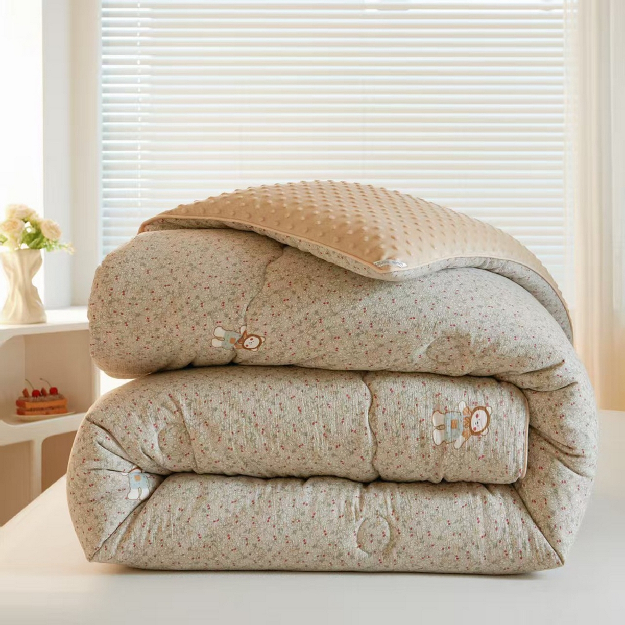 玖琳家纺 2025新款特价双层纱豆豆被全尺寸 原宿小熊