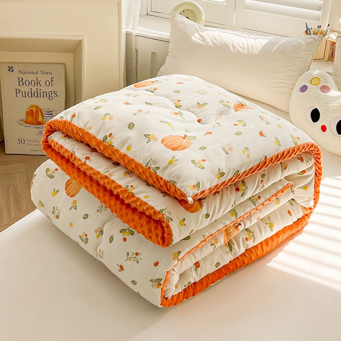 91家纺网 家纺一手货源 找家纺 鑫缘家纺 2025新款亲肤舒适豆豆绒双面大豆被被子被芯 可爱南瓜