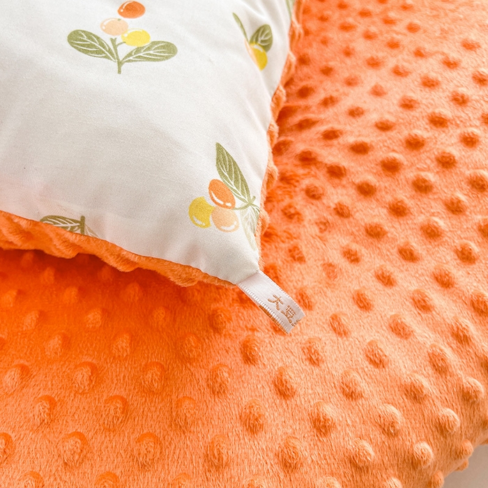 91家纺网 家纺一手货源 找家纺 鑫缘家纺 2025新款亲肤舒适豆豆绒双面大豆被被子被芯 可爱南瓜