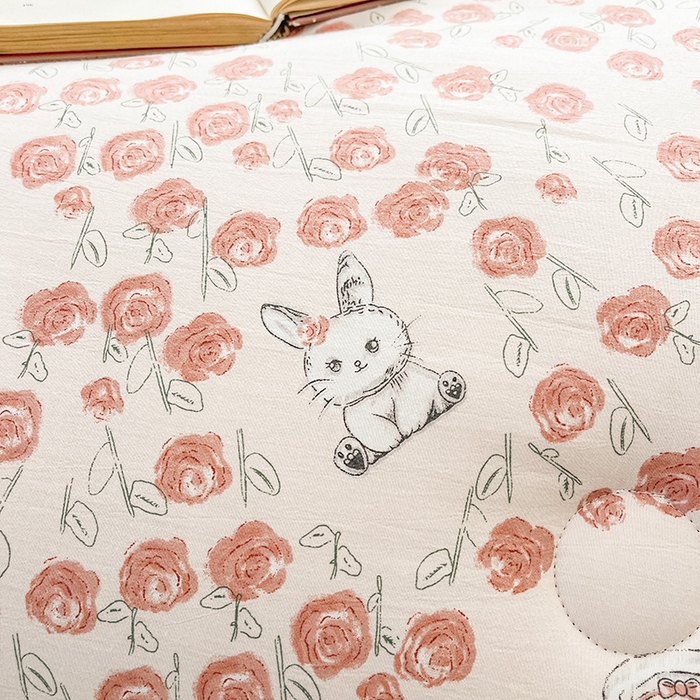 91家纺网 家纺一手货源 找家纺 鑫缘家纺 2025新款亲肤舒适豆豆绒双面大豆被被子被芯 花园萌兔