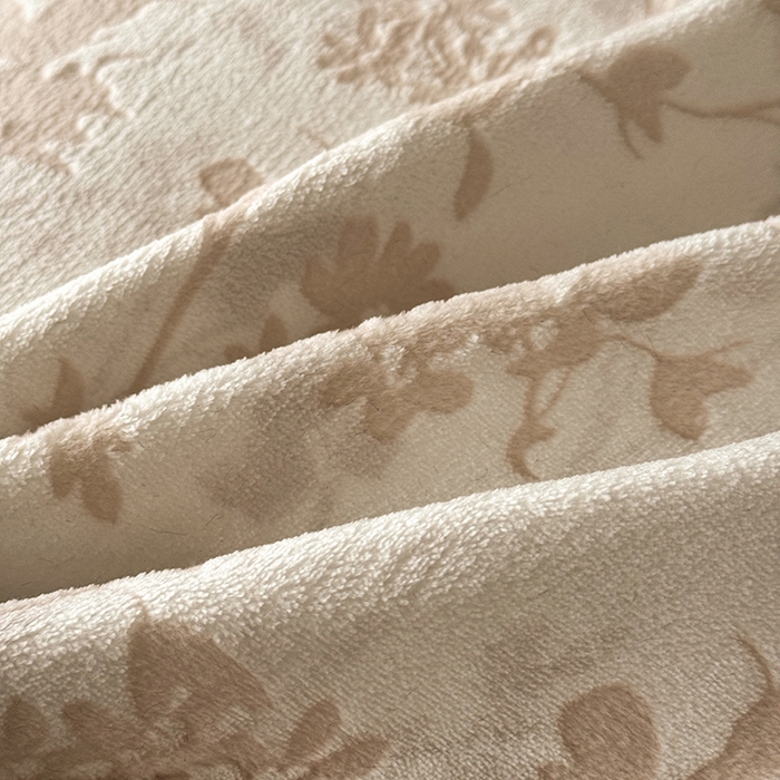 91家纺网 家纺一手货源 找家纺 卡罗兰 2025新款加绒加厚牛奶绒床盖 滕蔓-咖