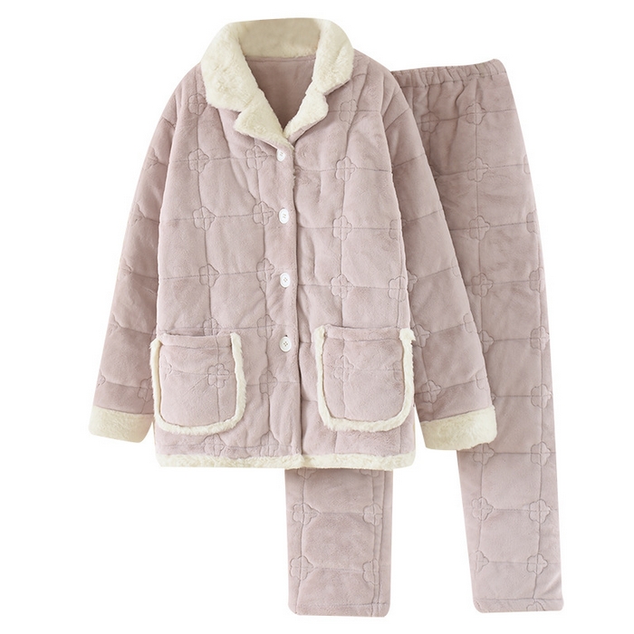 91家纺网 家纺一手货源 找家纺 洛兰沙家居馆 2025秋冬新款三层夹棉三色加厚睡衣女家居服秋冬季法兰绒翻领套装可外穿保暖家居服 粉色