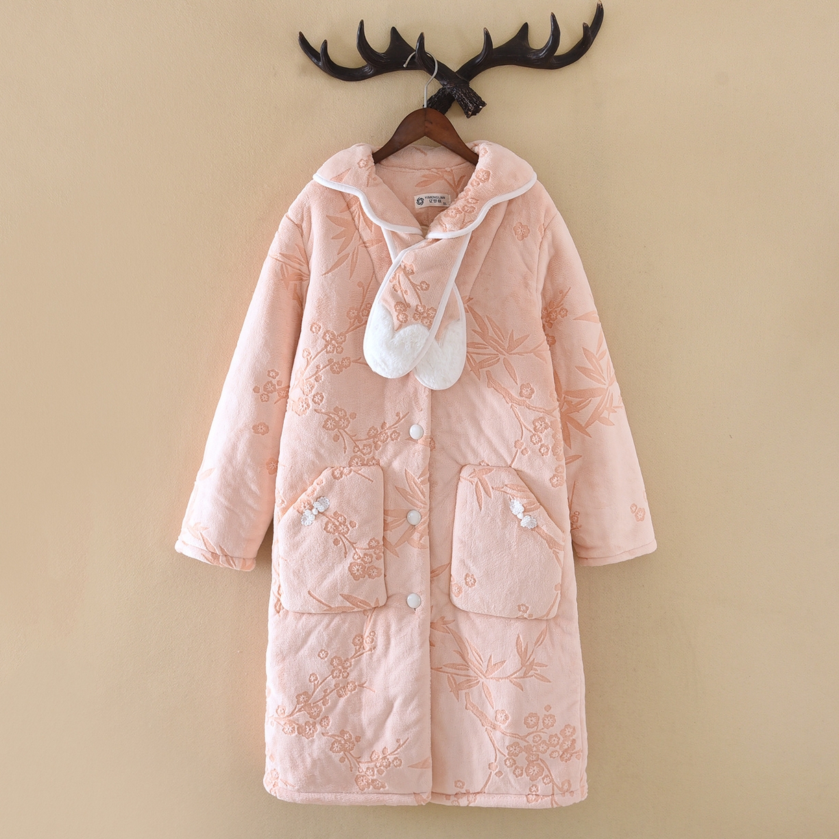 91家纺网 家纺一手货源 找家纺 （总）洛兰沙家居馆 2025秋冬新款只代发睡袍女冬天三层夹棉保暖加厚加绒冬季珊瑚绒浴袍家居服一件代发