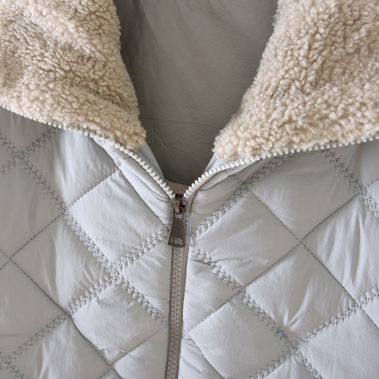 91家纺网 家纺一手货源 找家纺 洛兰沙家居馆 2025新款【防风防水】新款保暖轻盈单边绒立领拉链夹棉睡衣冬季三层加厚保暖家居服 浅蓝