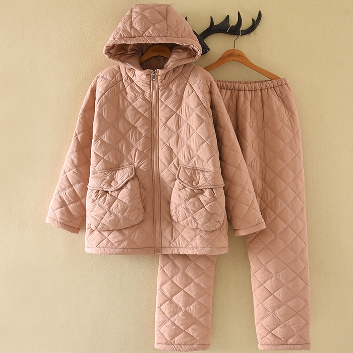 91家纺网 家纺一手货源 找家纺 洛兰沙家居馆 2025新款【防风防水】新款轻盈保暖情侣夹棉睡衣男冬季三层加厚女连帽家居服套装可 粉色