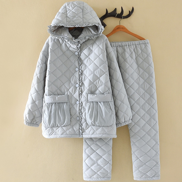 91家纺网 家纺一手货源 找家纺 （总）洛兰沙家居馆 2025新款只代发保暖轻盈防风防水夹棉冬天睡衣女冬季三层加厚女生法兰绒保暖家居服