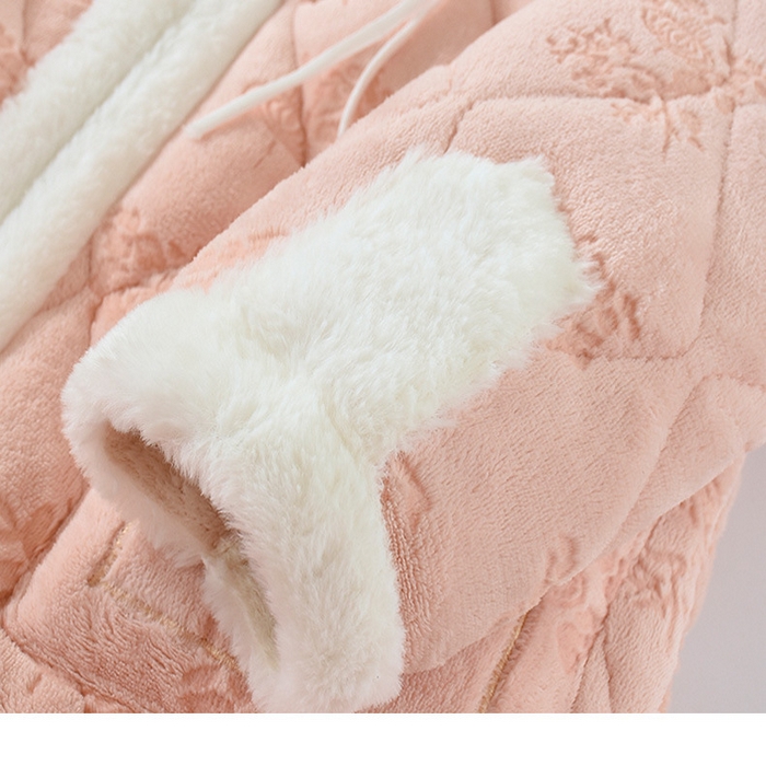 91家纺网 家纺一手货源 找家纺 （总）洛兰沙家居馆 2025新款只代发立领拉链睡衣女冬季毛领新中式中国风三层夹棉加厚时尚家居服套装