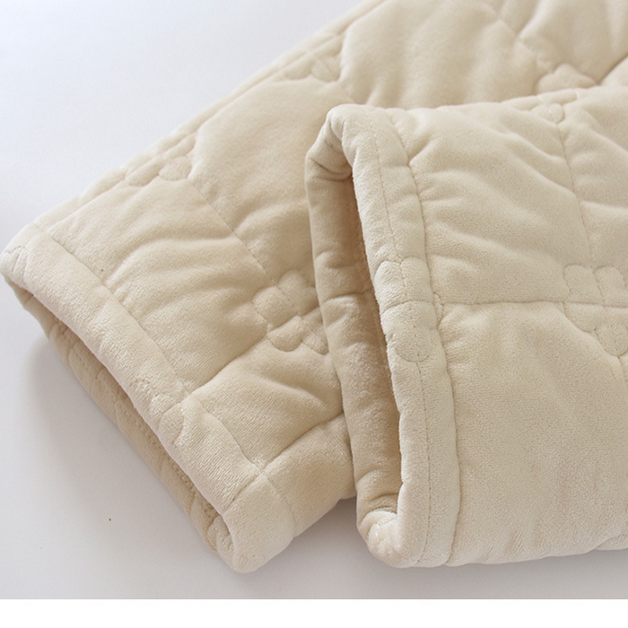 91家纺网 家纺一手货源 找家纺 洛兰沙家居馆 2025新款只代发娃娃领睡衣女冬季珊瑚绒三层夹棉加厚中长款睡袍加裤子家居服套装 米色