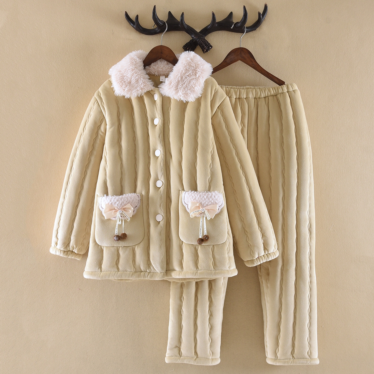 洛兰沙家居馆 2025新款只代发法兰绒女士加厚珊瑚绒加绒三层夹棉秋冬天睡衣女冬季家居服可外穿 浅绿