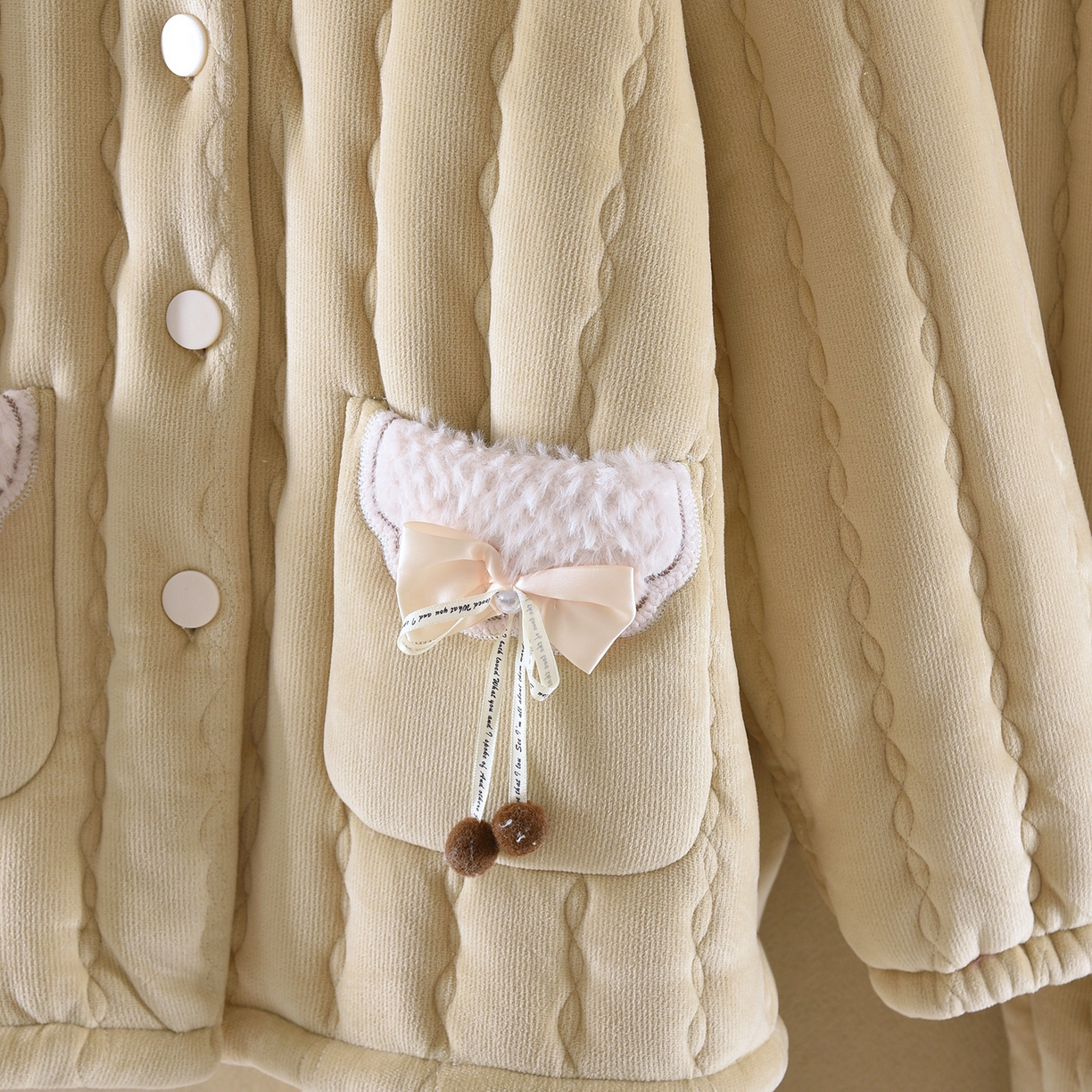 91家纺网 家纺一手货源 找家纺 洛兰沙家居馆 2025新款只代发法兰绒女士加厚珊瑚绒加绒三层夹棉秋冬天睡衣女冬季家居服可外穿 浅绿