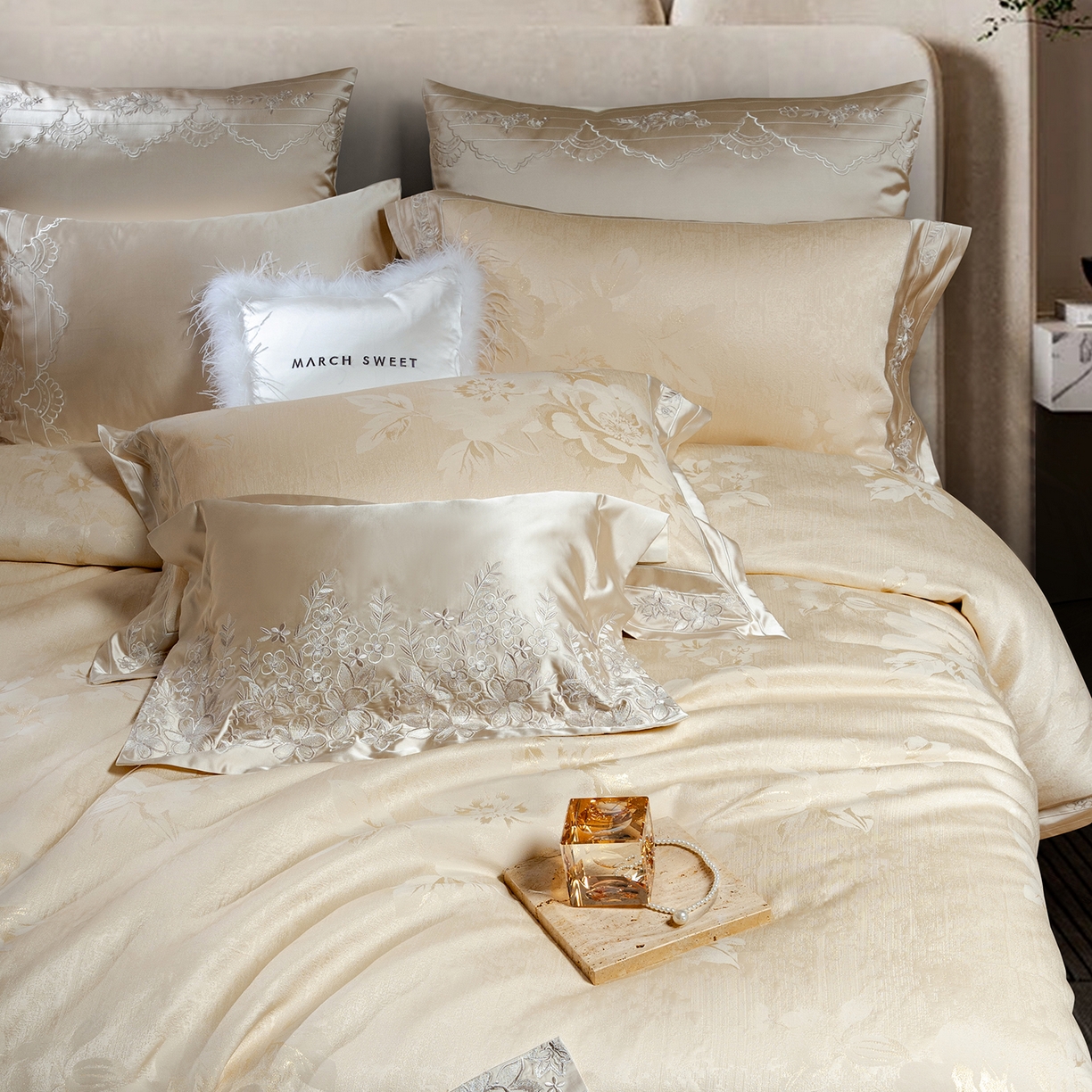 91家纺网 家纺一手货源 找家纺 （总）至爱今生 2025新款色织提花四件套-花梦假期