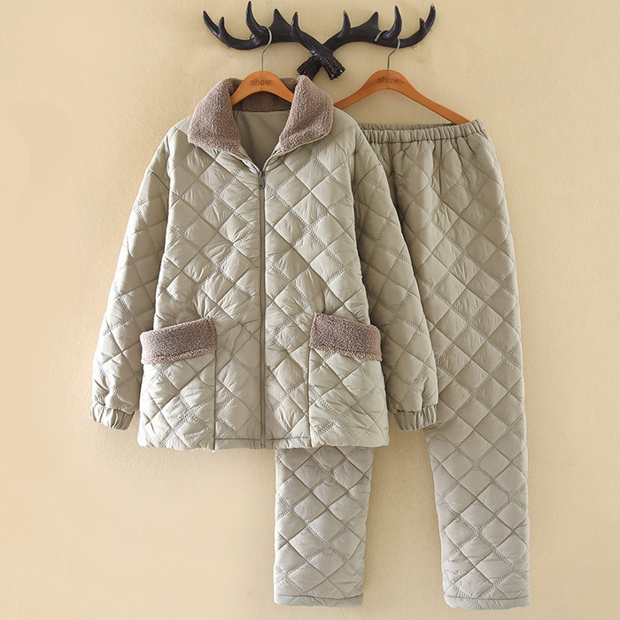 91家纺网 家纺一手货源 找家纺 （总）洛兰沙家居馆 2025新款只代发新款轻盈保暖夹棉睡衣女冬季防风防水三层加厚法兰绒保暖家居服套装