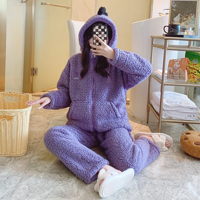 91家纺网 家纺一手货源 找家纺 （总）洛兰沙家居馆 2025新款只代发羊羔绒睡衣女秋冬季加绒加厚保暖卡通可爱恐龙连帽家居服套装紫色