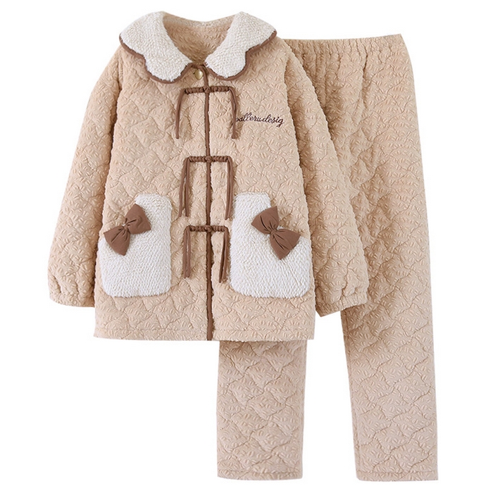 91家纺网 家纺一手货源 找家纺 （总）洛兰沙家居馆 2025新款只代发新款娃娃领加厚睡衣女法兰绒夹棉加绒套装秋冬季珊瑚绒家居服