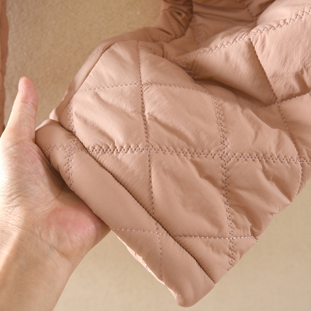 91家纺网 家纺一手货源 找家纺 （总）洛兰沙家居馆 2025新款只代发新款防风防水情侣夹棉睡衣男冬季女三层加厚保暖冬天家居服睡袍套装