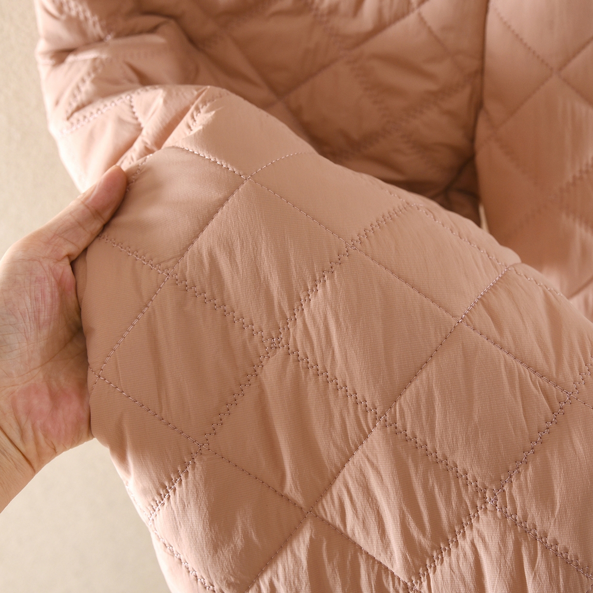 91家纺网 家纺一手货源 找家纺 洛兰沙家居馆 2025新款只代发新款防风防水情侣夹棉睡衣男冬季女三层加厚保暖冬天家居服睡袍套装 橘色