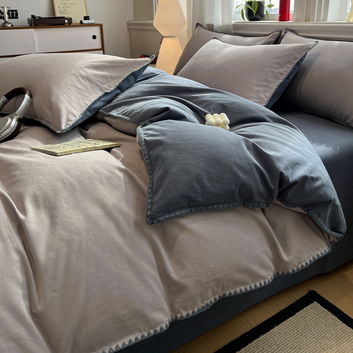 91家纺网 家纺一手货源 找家纺 棉生活家纺 2025新款简约北欧风全棉纯棉磨毛贝壳边四件套 蓝涧