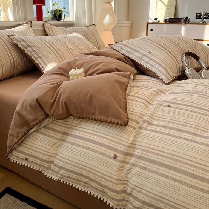 91家纺网 家纺一手货源 找家纺 棉生活家纺 2025新款简约北欧风全棉纯棉磨毛贝壳边四件套 可可小姐