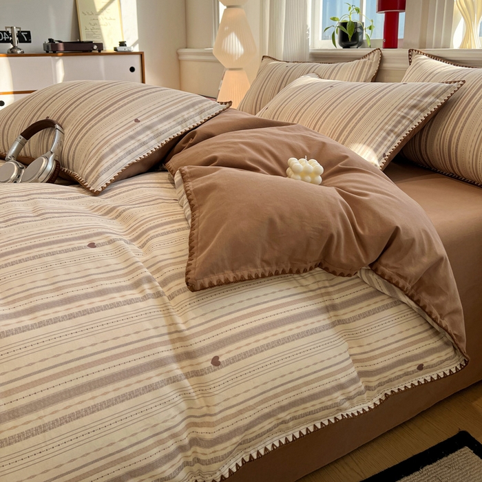 91家纺网 家纺一手货源 找家纺 棉生活家纺 2025新款简约北欧风全棉纯棉磨毛贝壳边四件套 可可小姐