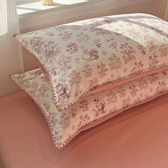 91家纺网 家纺一手货源 找家纺 棉生活家纺 2025新款简约北欧风全棉纯棉磨毛贝壳边四件套 漫野-粉